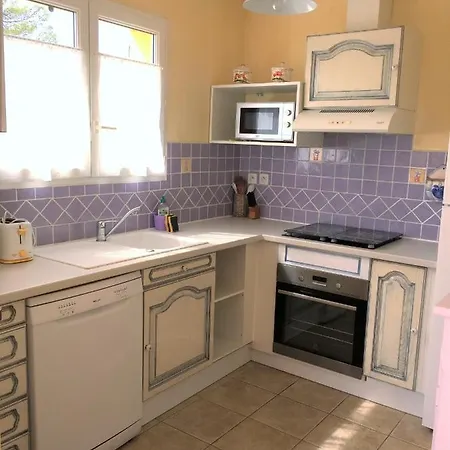 Penzion B&B Anduze Le Clos Des Cigales 3*